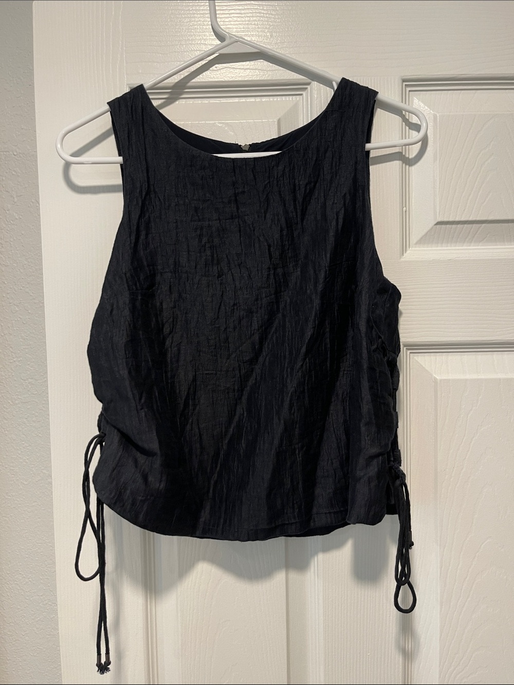 Maeve by Anthropologie Black Sleeveless Tie-Side Top